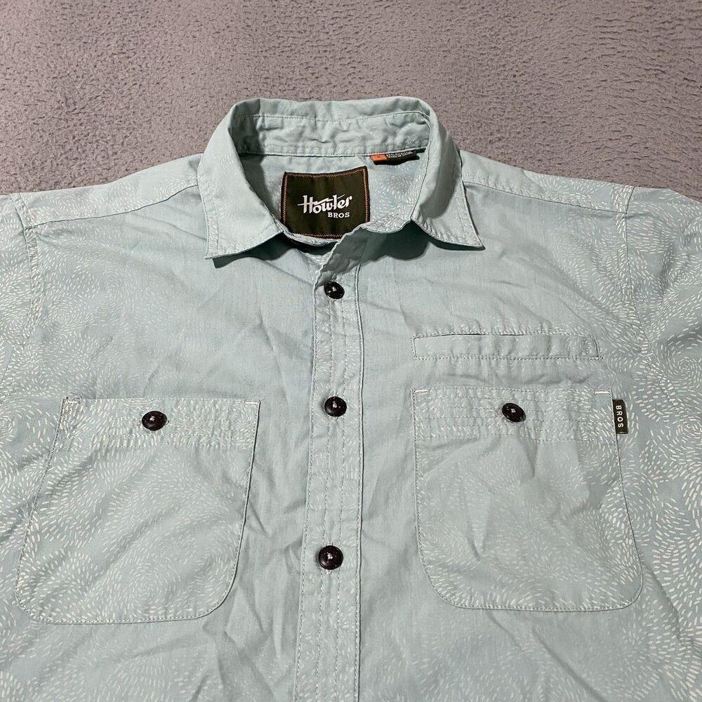 Howler Brothers Shirt Men Small Green Button Short Sleeve All Over Print Pockets